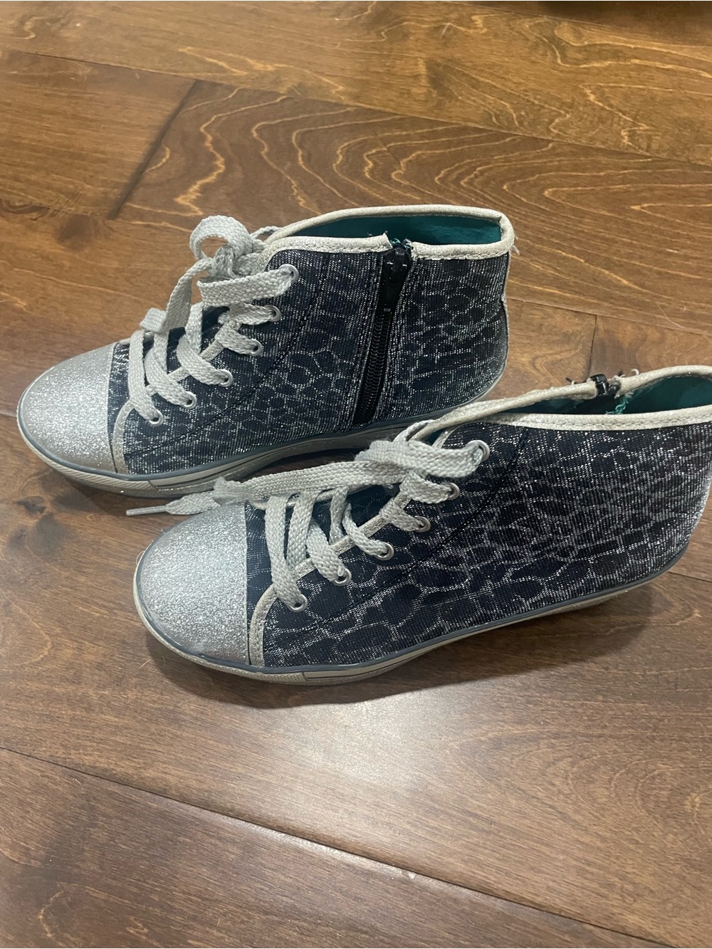 Silver Glitter-Toe High Top Sneakers - Navy Pattern